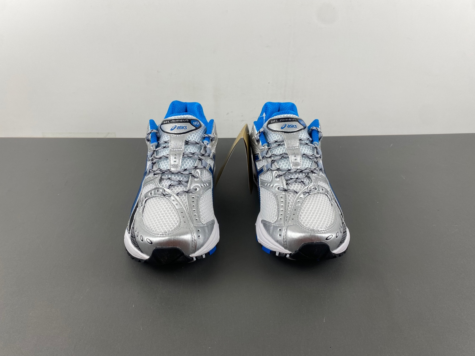 As*ic*s gel-nimbus 10.1 