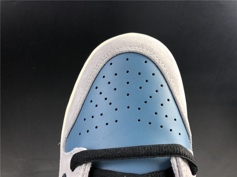 nike dunk low travis scott x playstation