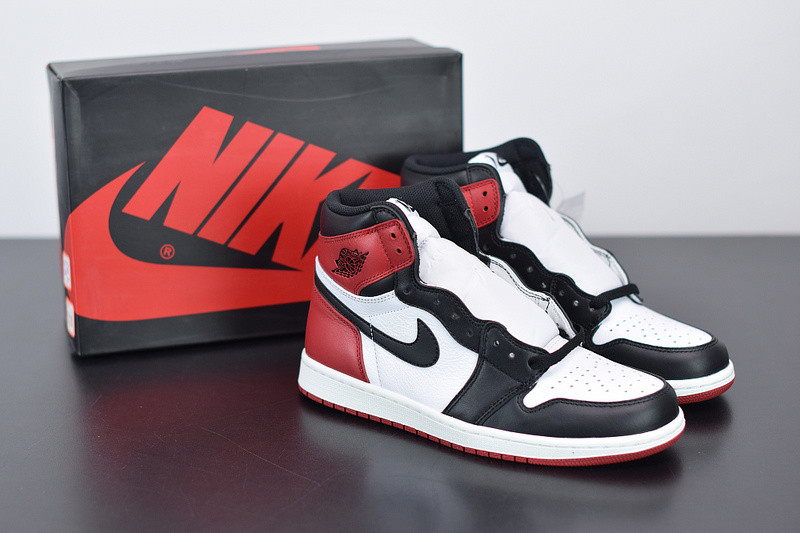 air jordan 1 retro high og "black toe 2016 release" 555088-125