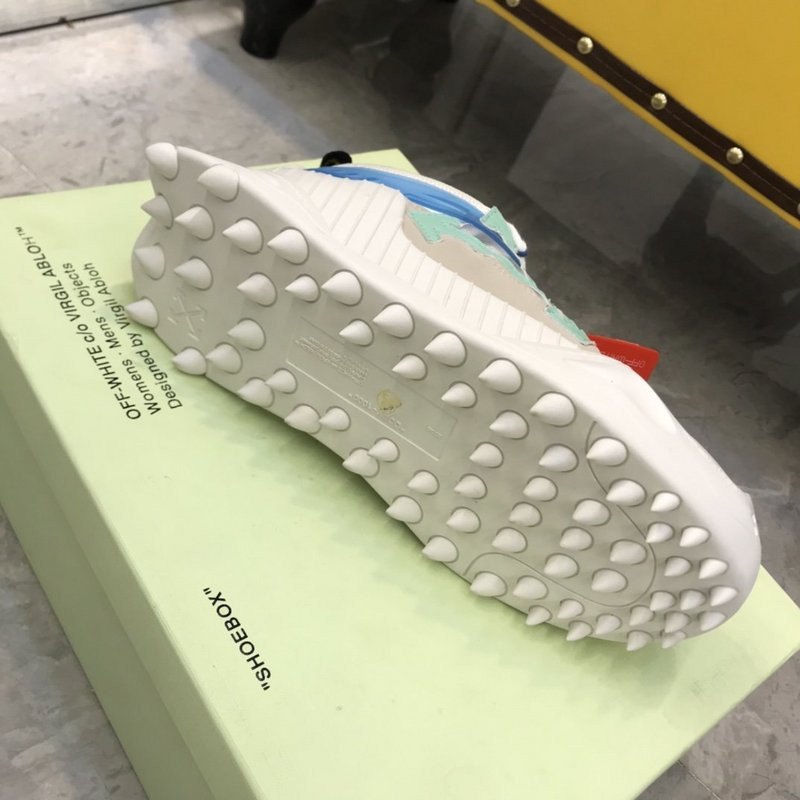 of c/o odsy-1000 sneaker