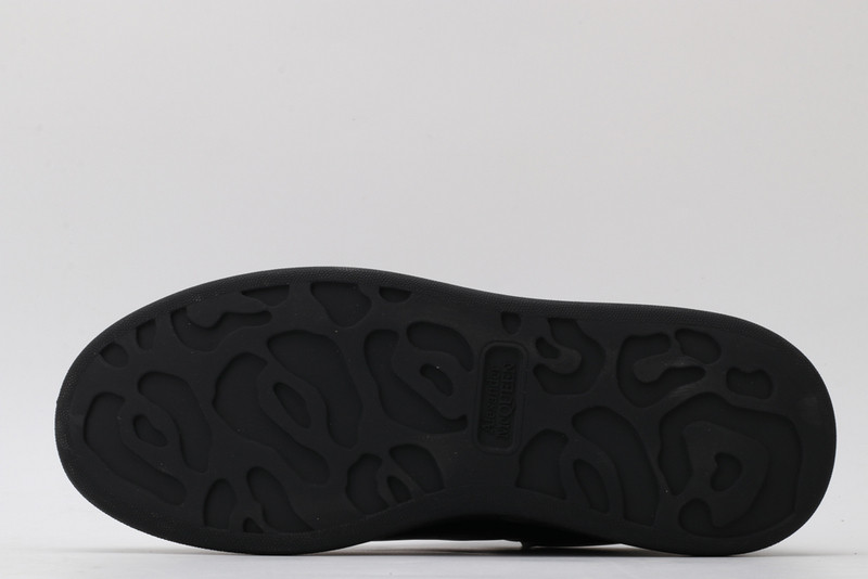 alexer mceen sneakers