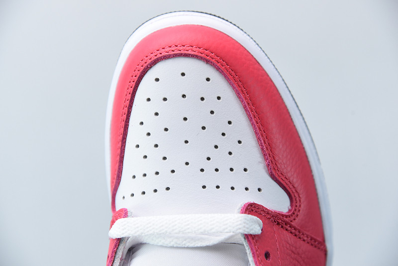 air jordan 1 high og ‘fusion red“ 555088-603