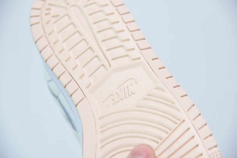 air jordan 1 high zoom air cmft pearl white ct0979-107