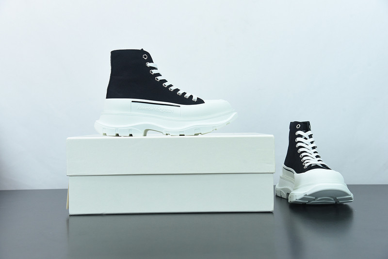 alexer mceen sneakers