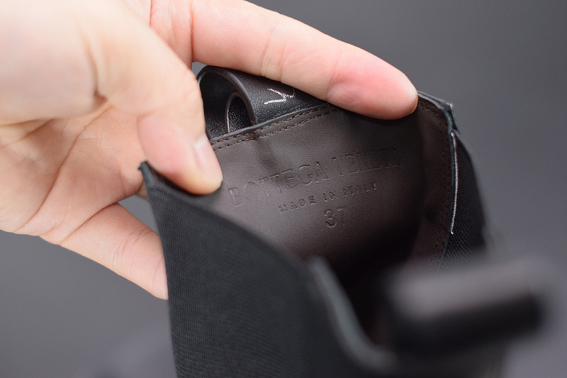 Bo*te*ga ve*ne*ta sneaker