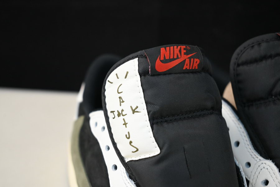 travis scott x air jordan 1 low og “olive” dz4137-106