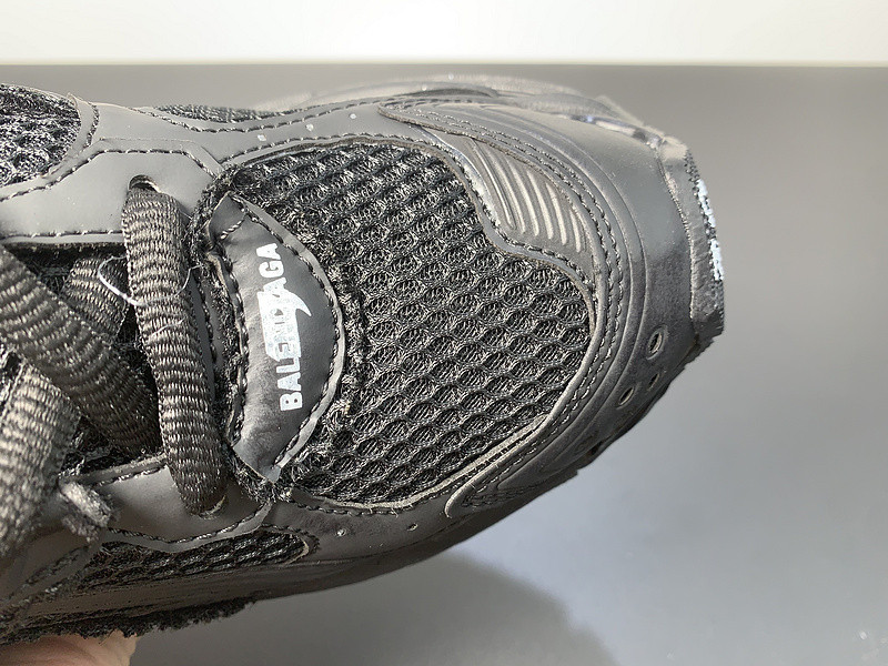 Ba*len*cia*ga runner sneaker