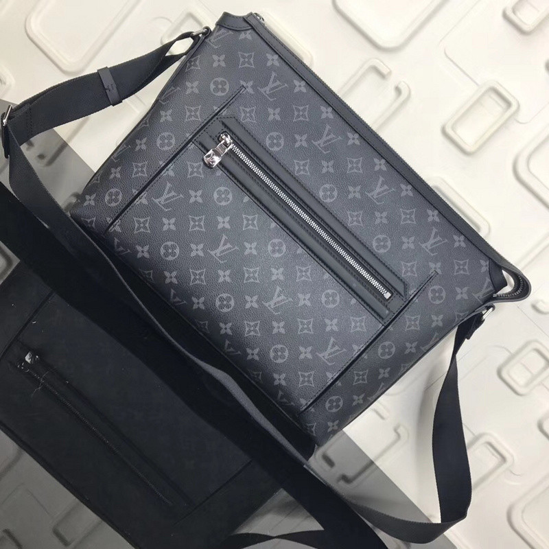 LVT PURSE