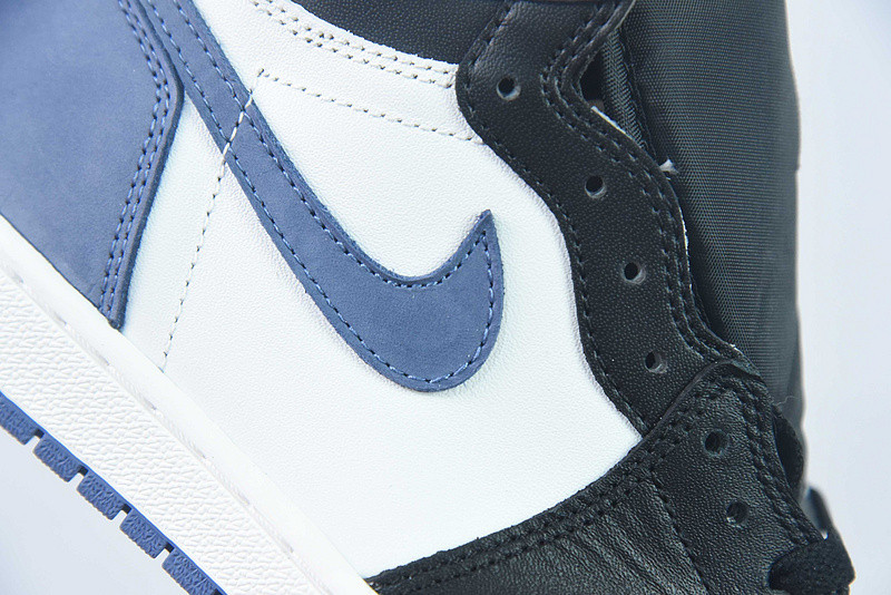 air jordan 1 retro high og "blue moon" 555088-115