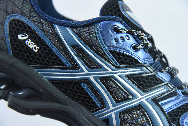 As*ic*s gel-nimbus 10.1 black grand shark 1203a543-002