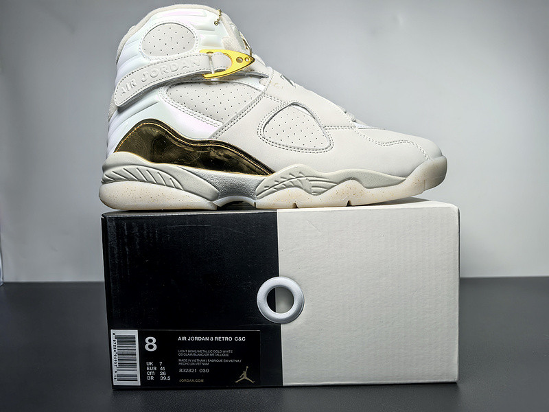 Air Jordan 8 Retro C&C 