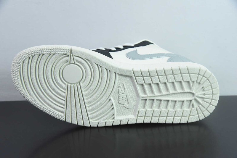 Air Jordan 1 Low Sail Light Smoke Grey IO2242-101
