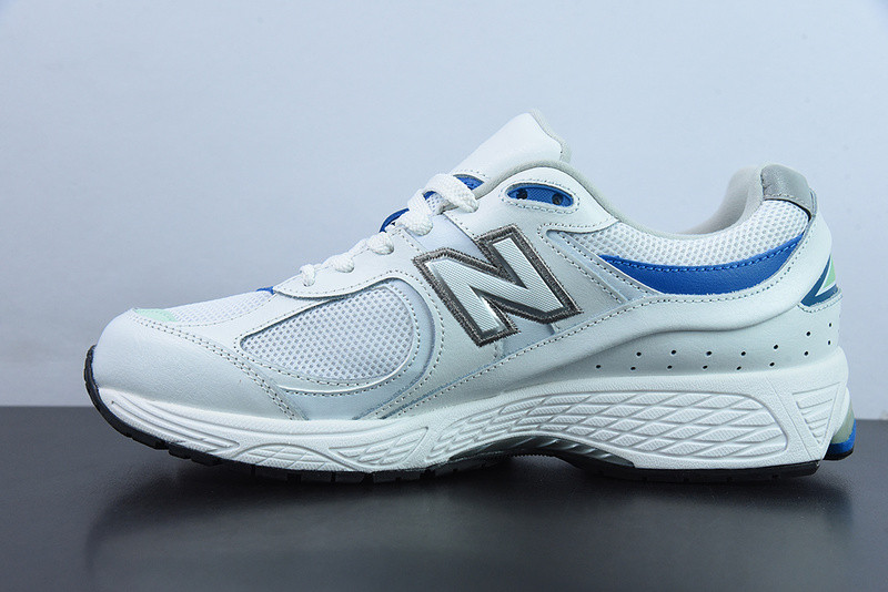 new balance sneaker
