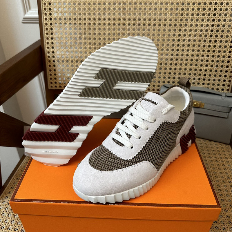 H**mes sneaker