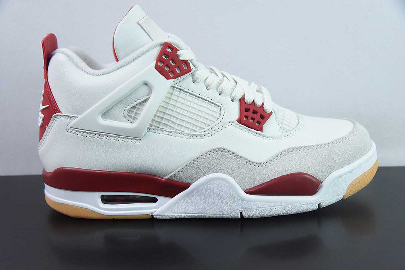 Nike SB x Air Jordan 4 Retro SP ''Varsity Red'' Friends & Family DR5415-106