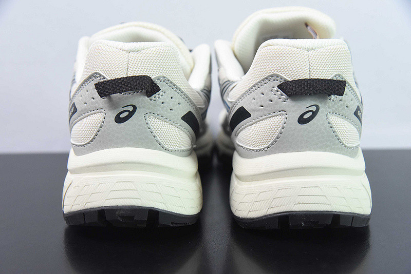 As*ic*s gel-venturem