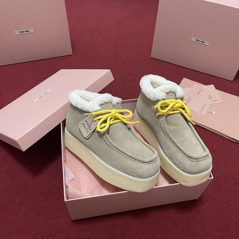 mIUMIU SNEAKER