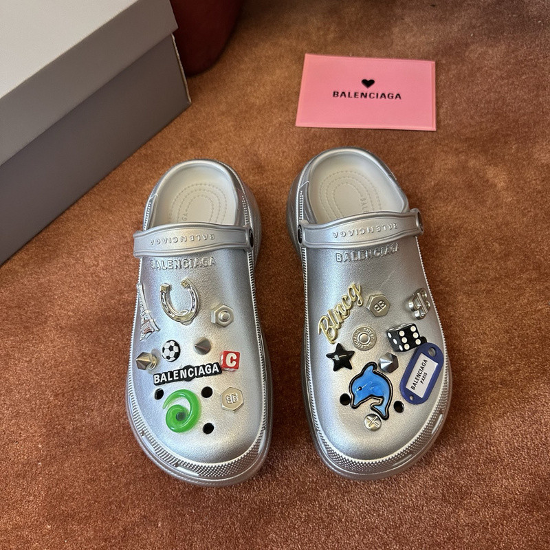 Balenciaga sLIDE