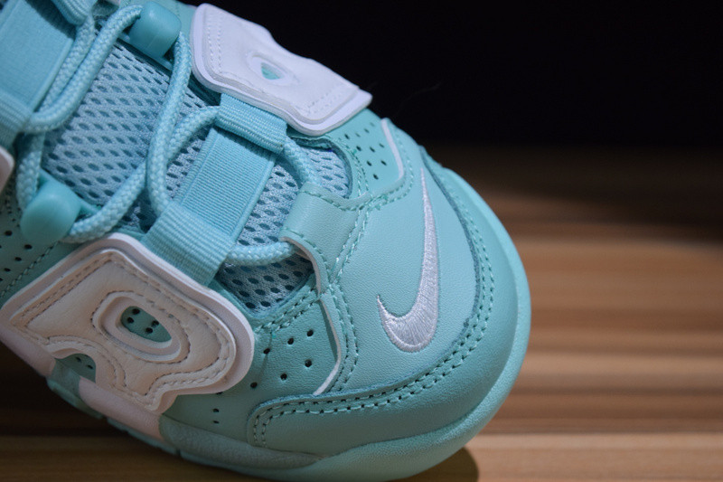 nike air more uptempo gs 