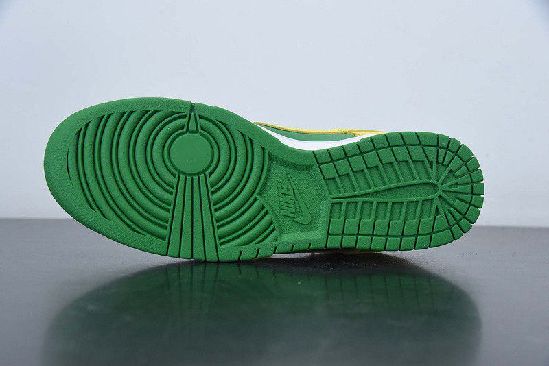 nike dunk low “reverse brazil” dv0833-300