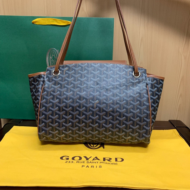 GOYARD PURSE