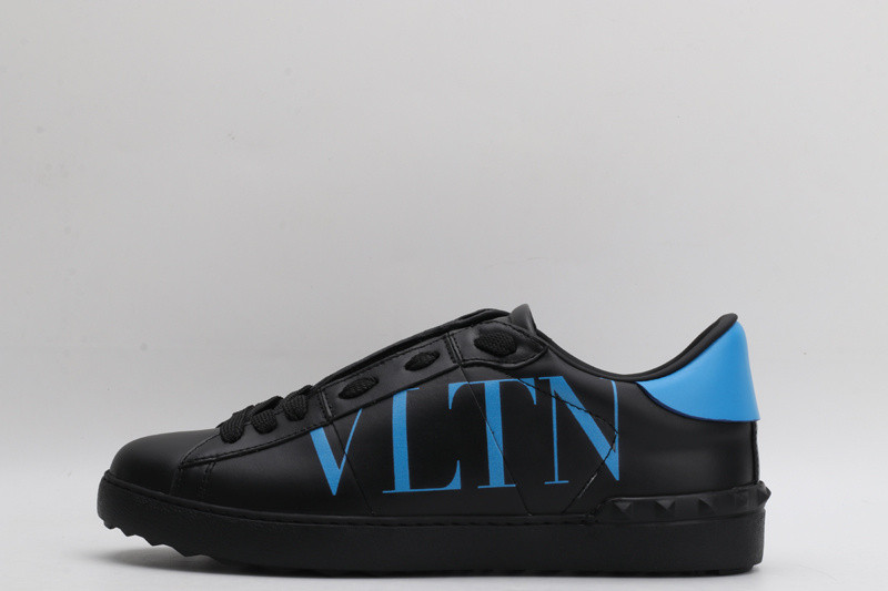 valentino garavani sneaker